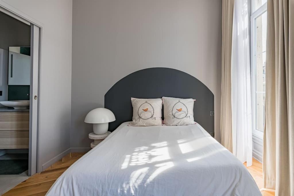 Beige Hospitalite - Apotheose Luxueux- 3 Chambres - Parking Prive 圣艾蒂安 外观 照片