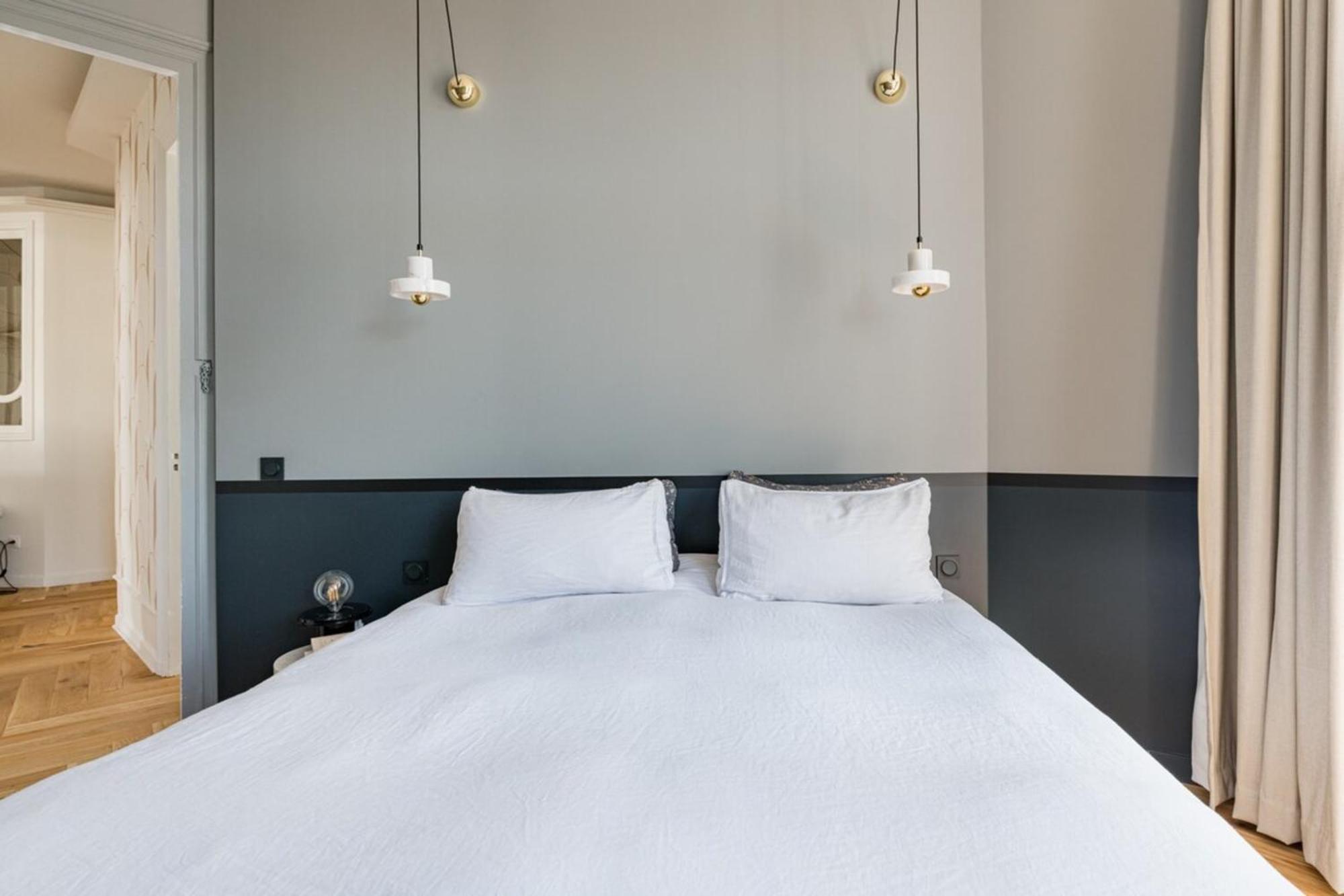 Beige Hospitalite - Apotheose Luxueux- 3 Chambres - Parking Prive 圣艾蒂安 外观 照片